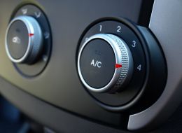 Klimatyzacja samochodowa - eksperci Premio radzą, jak o nią dbać, by służyła na lata.jpg